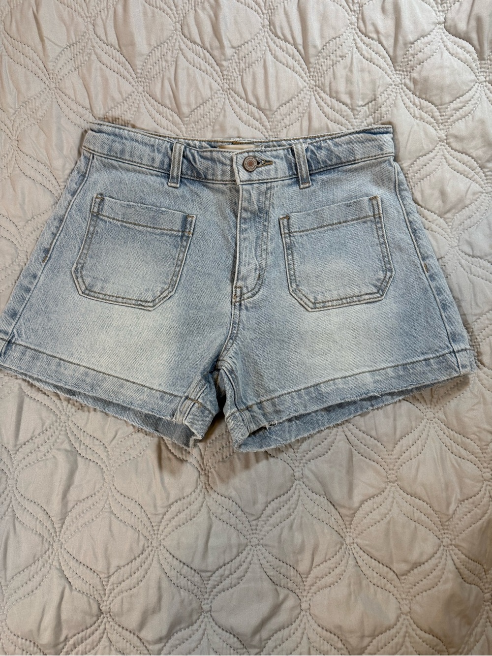 KanCan Light‎ Wash High Rise Denim Mom Shorts Medium